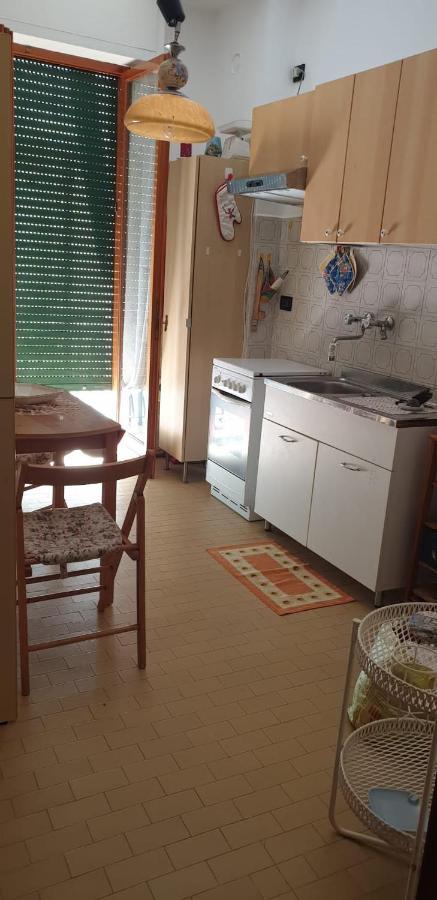 Piccolo Attico Sul Mare Apartment Moneglia Bagian luar foto